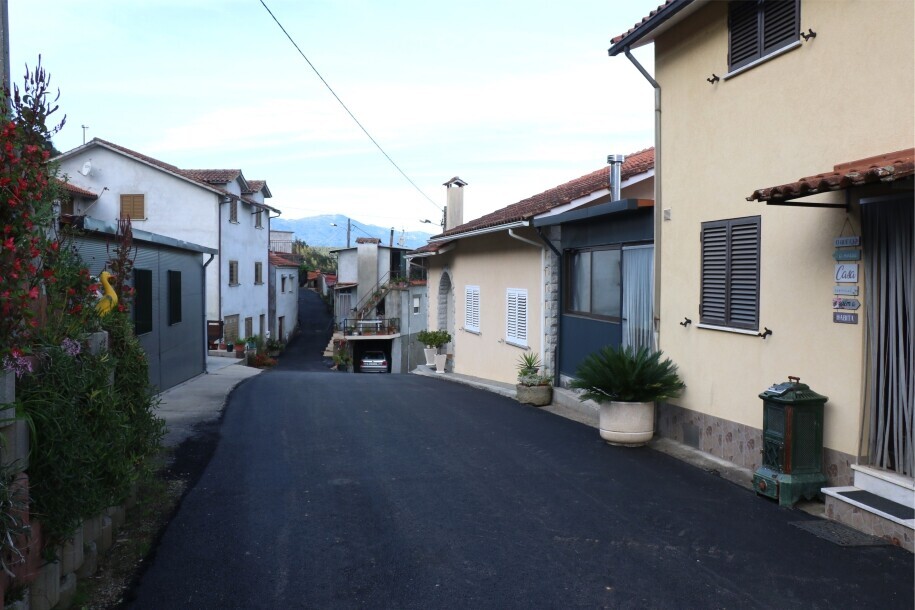 Beneficiação de arruamentos na freguesia do Sobral