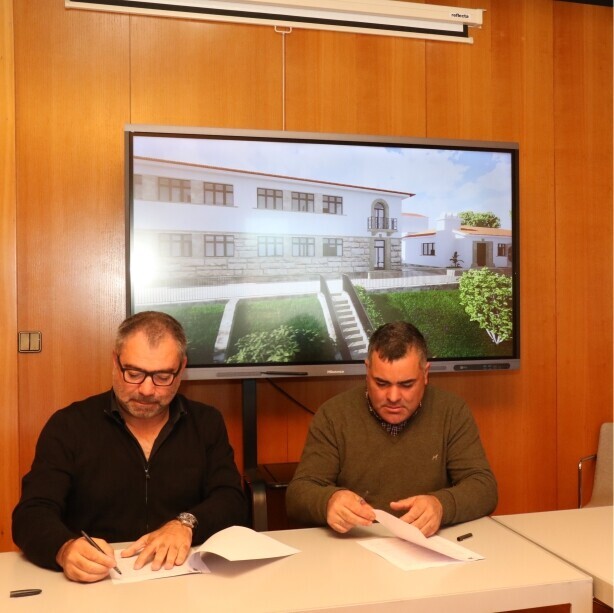 Assinado contrato da empreitada para a Reconstrução e Ampliação da antiga Escola Primária de Mort...