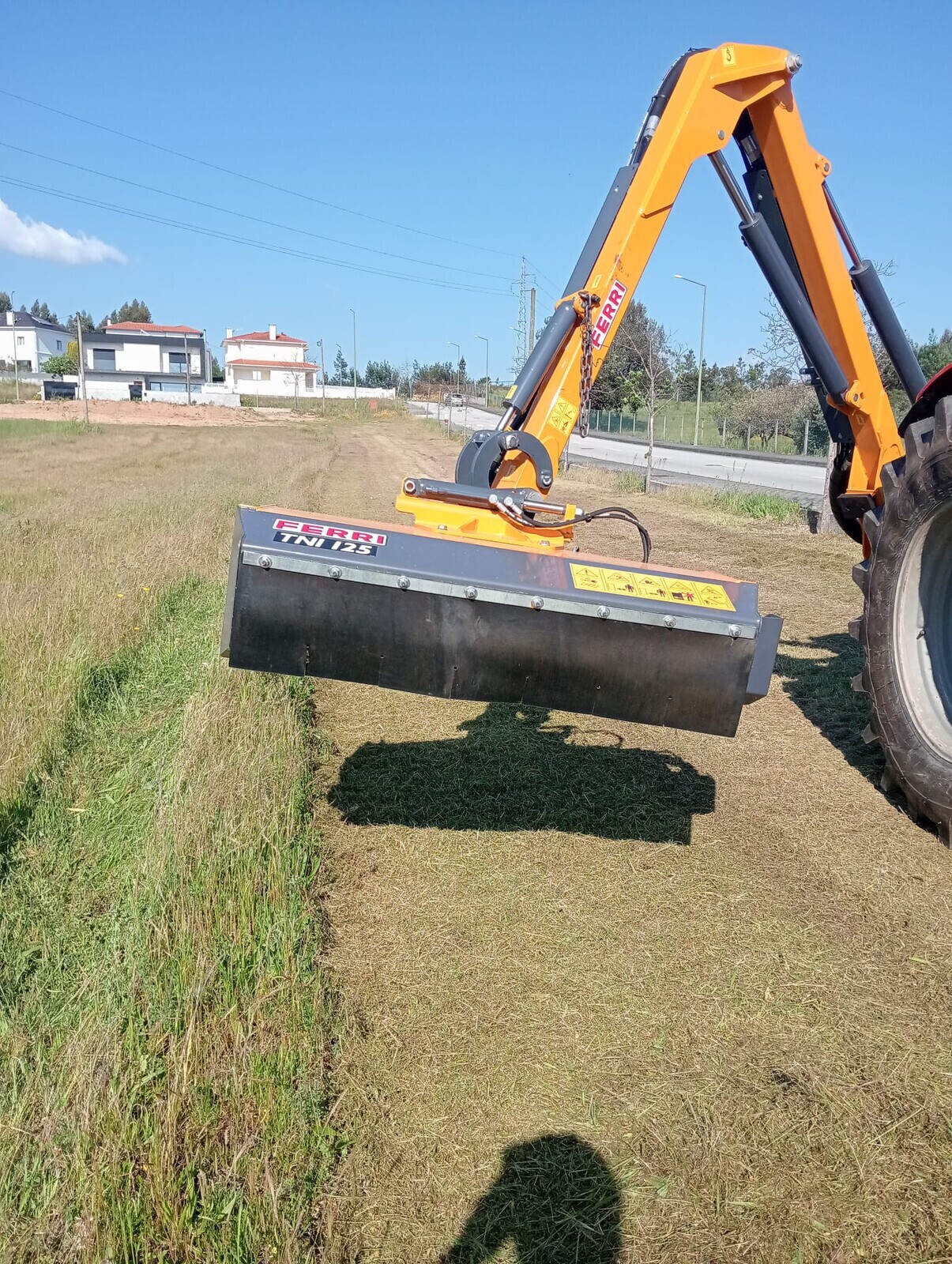 Município de Mortágua reforça investimento  na gestão de combustíveis e limpeza de bermas e valetas