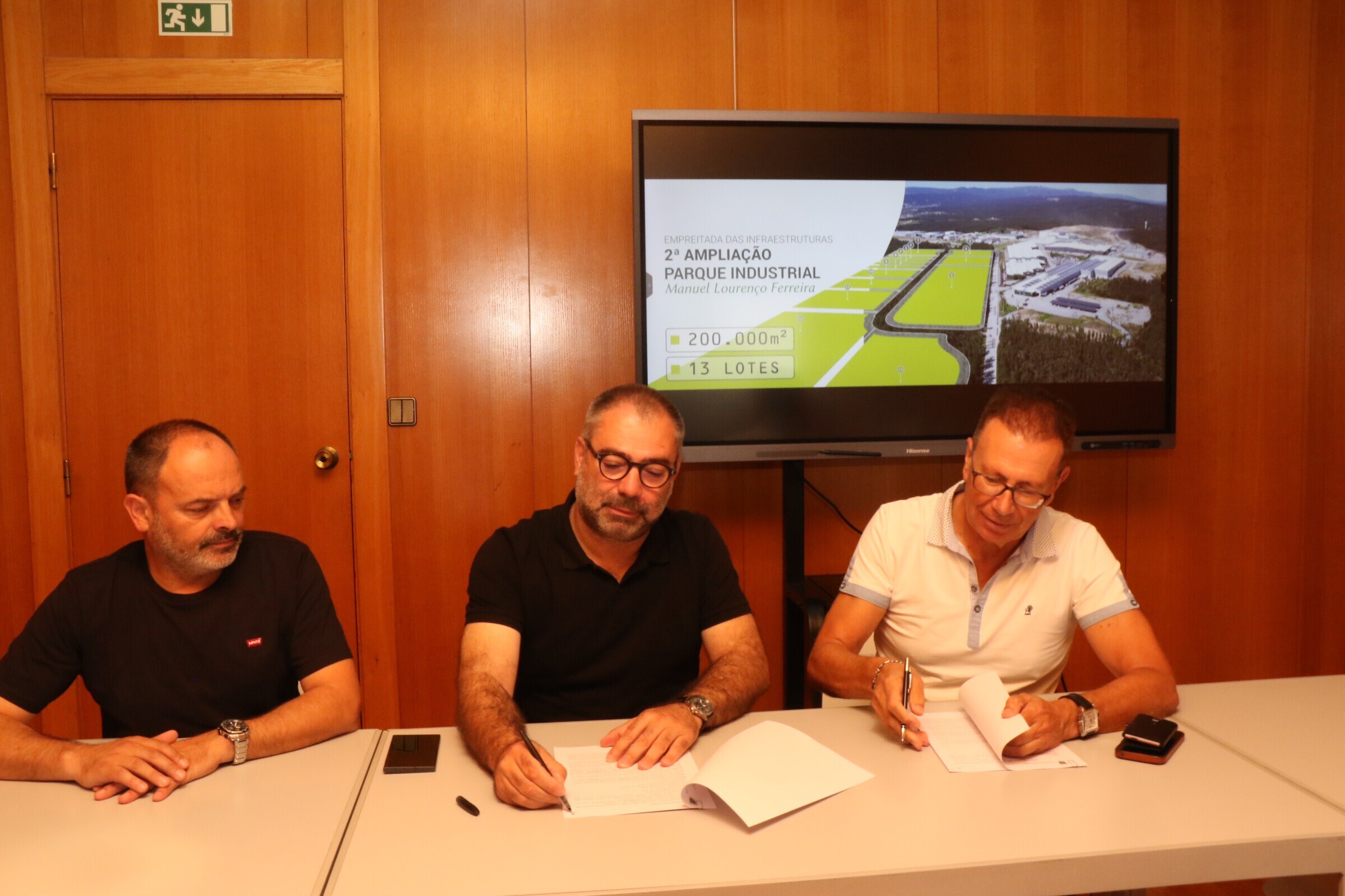 Assinado contrato para a execução das infraestruturas da 2ª Ampliação do Parque Industrial